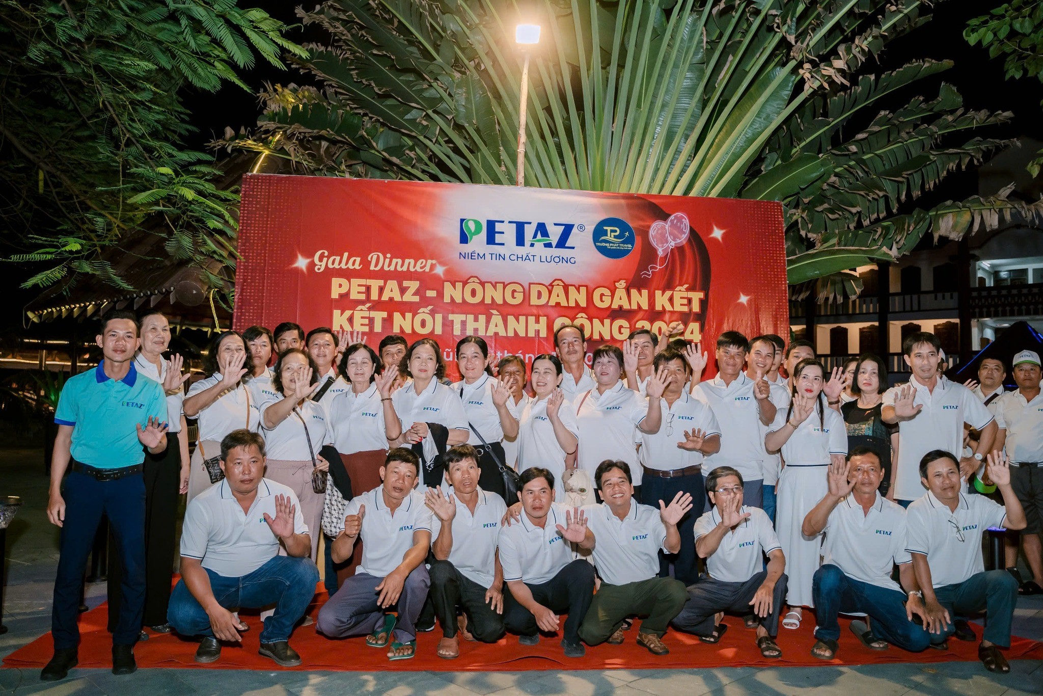 PETAZ GIỮ TRỌN NIỀM TIN