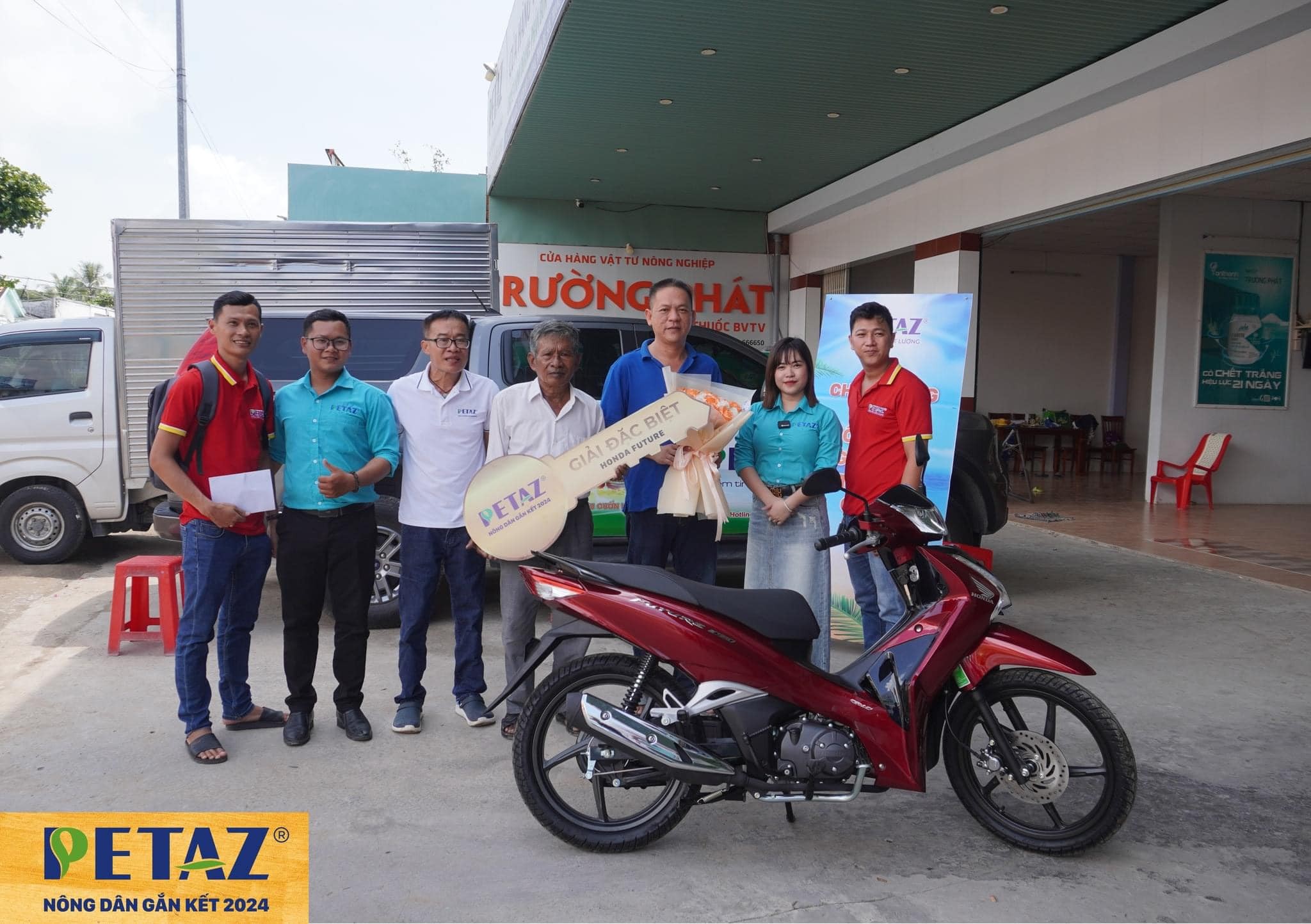 TRAO GIẢI ĐẶC BIỆT CHƯƠNG TRÌNH “PETAZ- NÔNG DÂN GẮN KẾT 2024