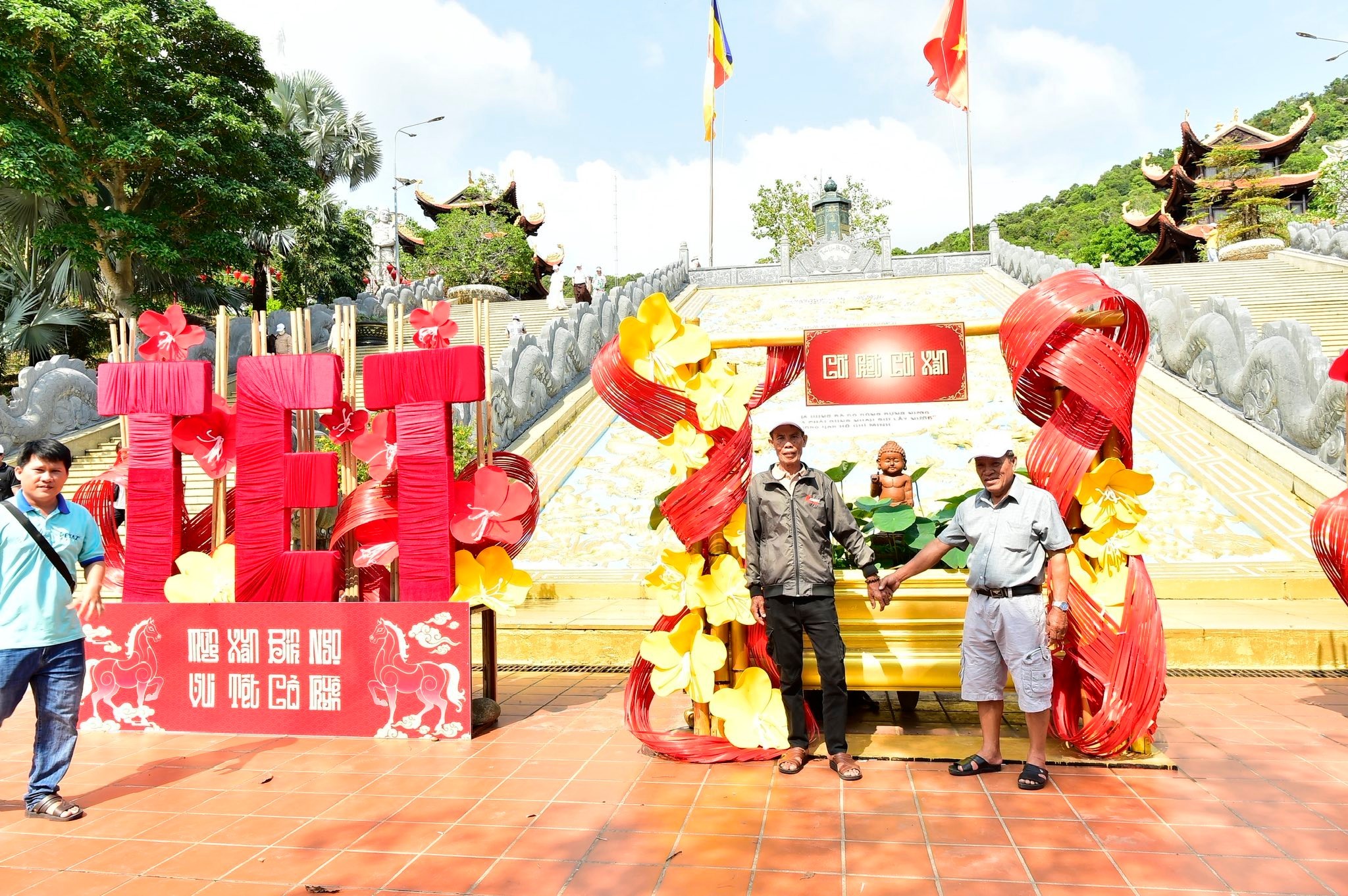 PETAZ: MỘT CHẠM – TRỌN VẸN TRẢI NGHIỆM ĐẢO NGỌC (NGÀY 2)